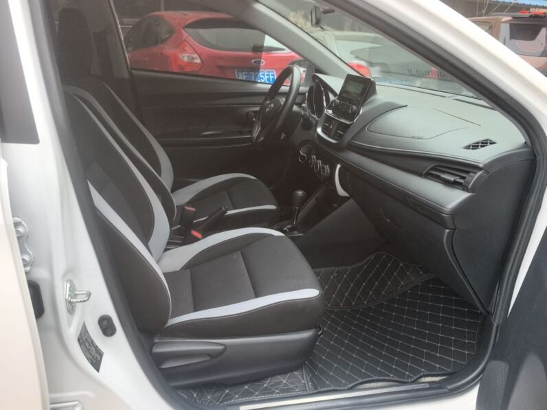 Toyota YARiS L Zhi Xuan